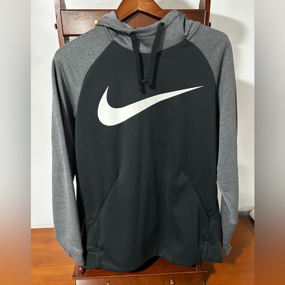 Nike Dri-Fit Men's Large Black and Gray Pullover Hoodie, White Nike Swoosh Logo